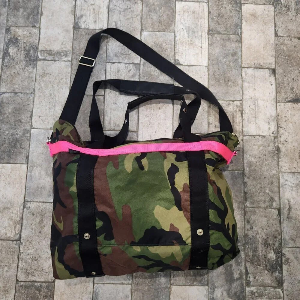 ANDI Tote Camo Shoulder Bag
